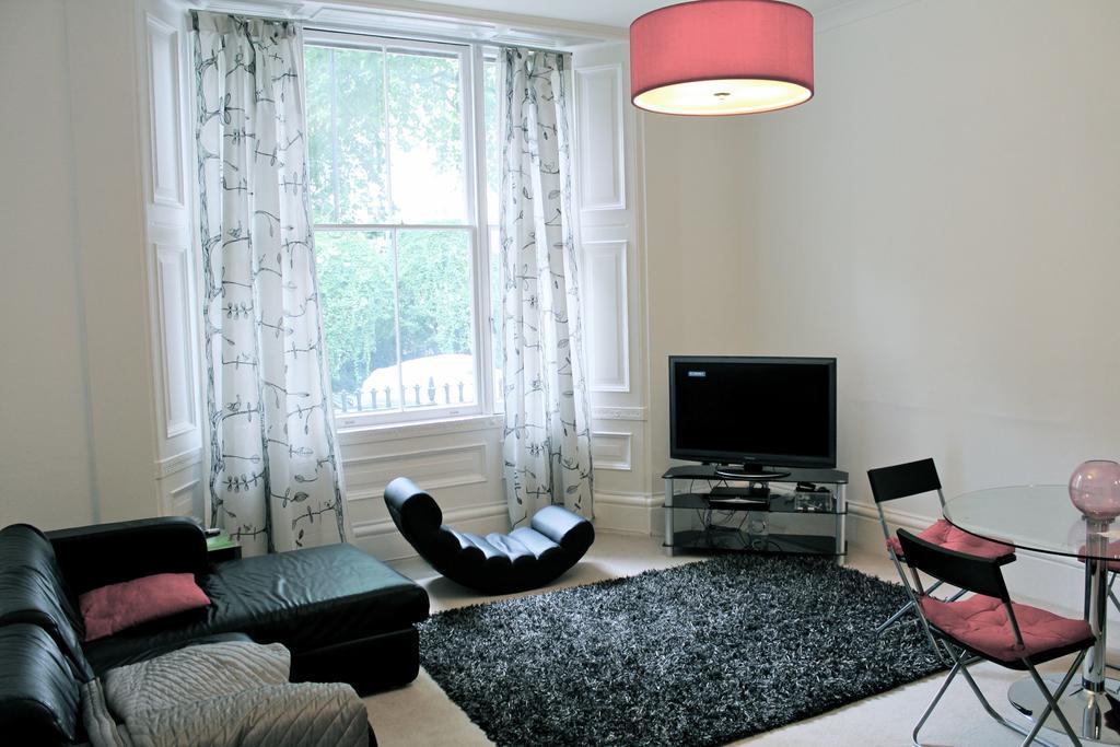 Westbourne Terrace Apartment Londra Esterno foto